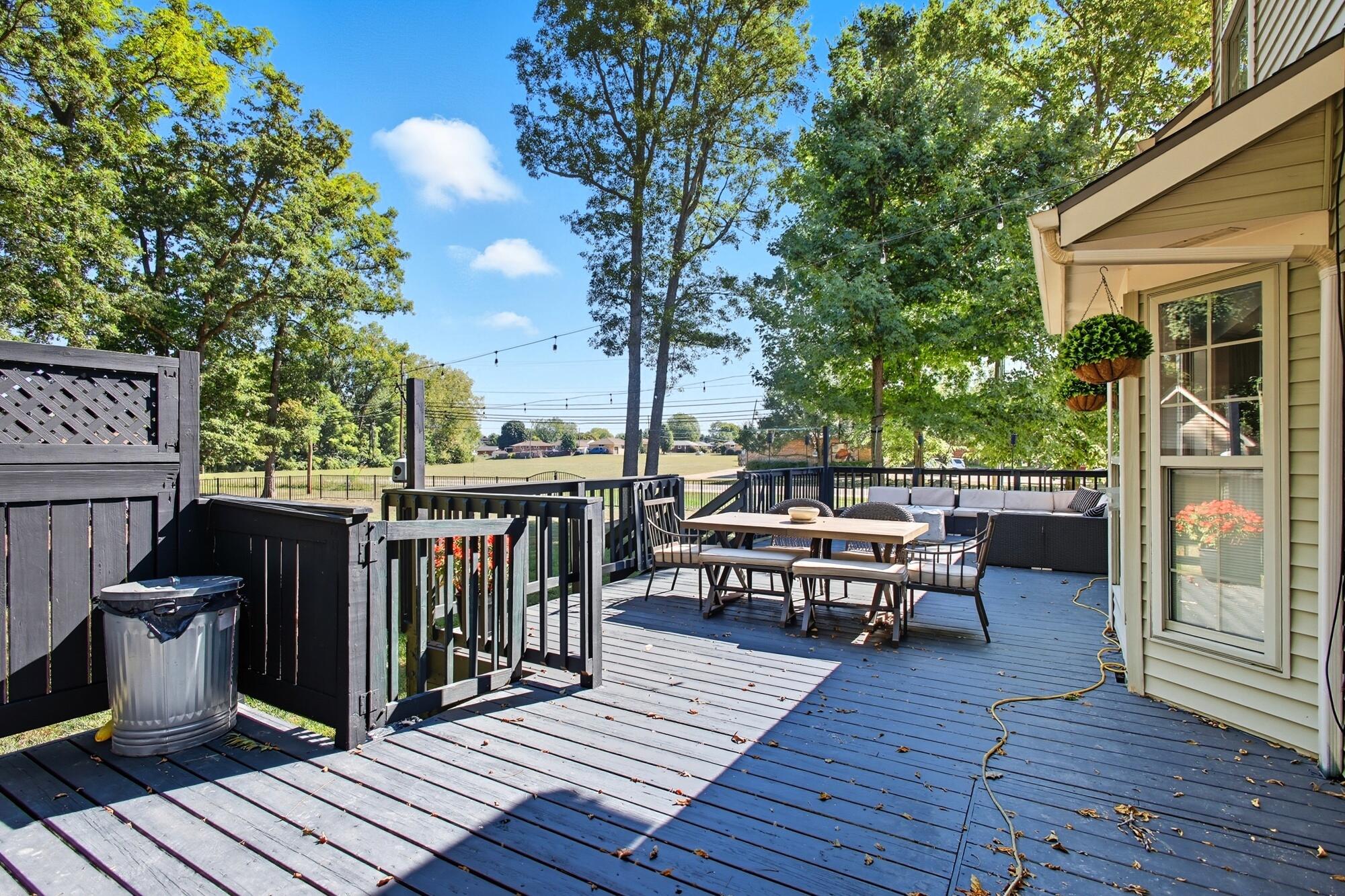 970 Forest Edge Avenue, Springfield, Ohio 45503