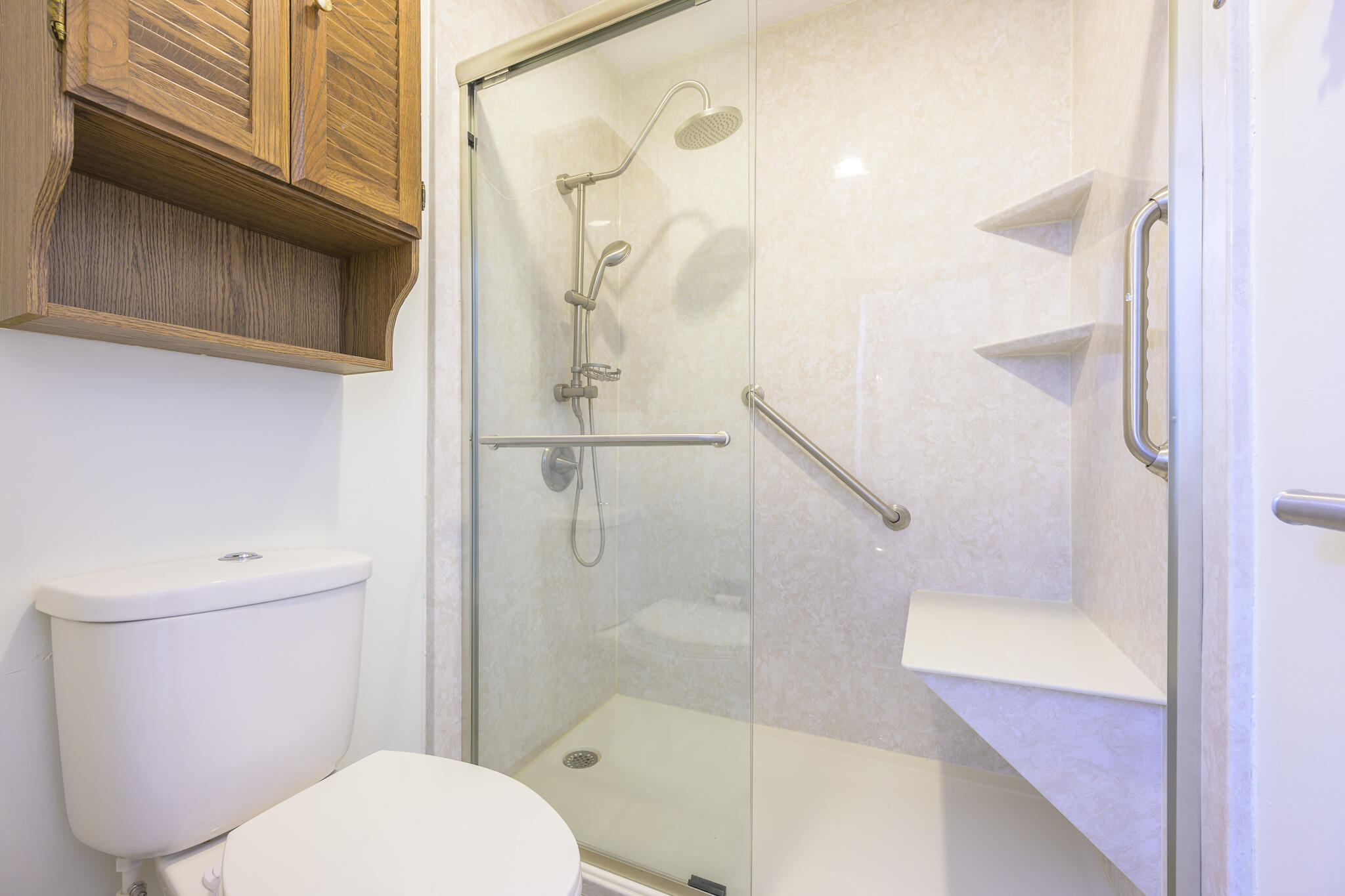 498 Newford Drive, Bellefontaine, Ohio 43311