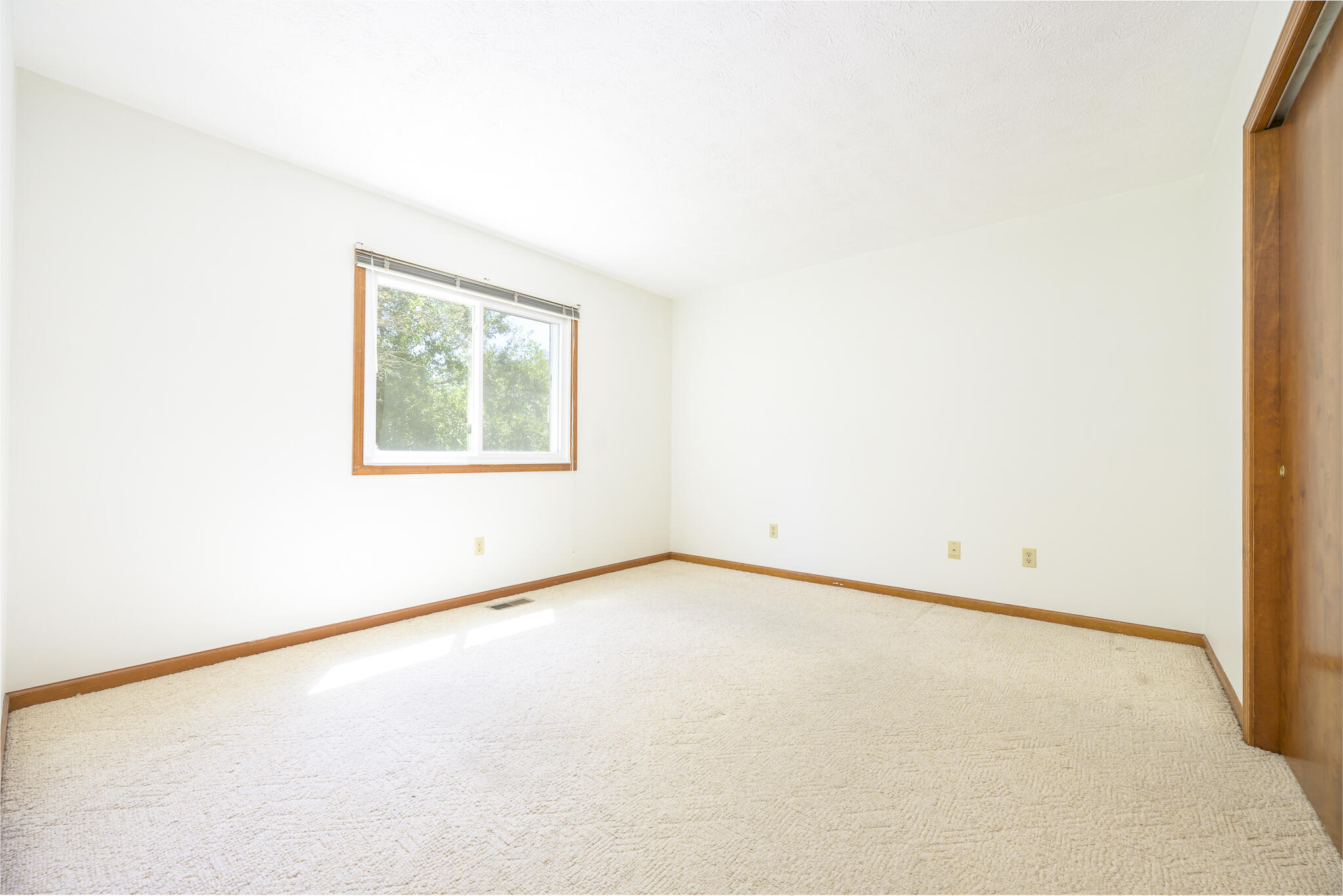 498 Newford Drive, Bellefontaine, Ohio 43311