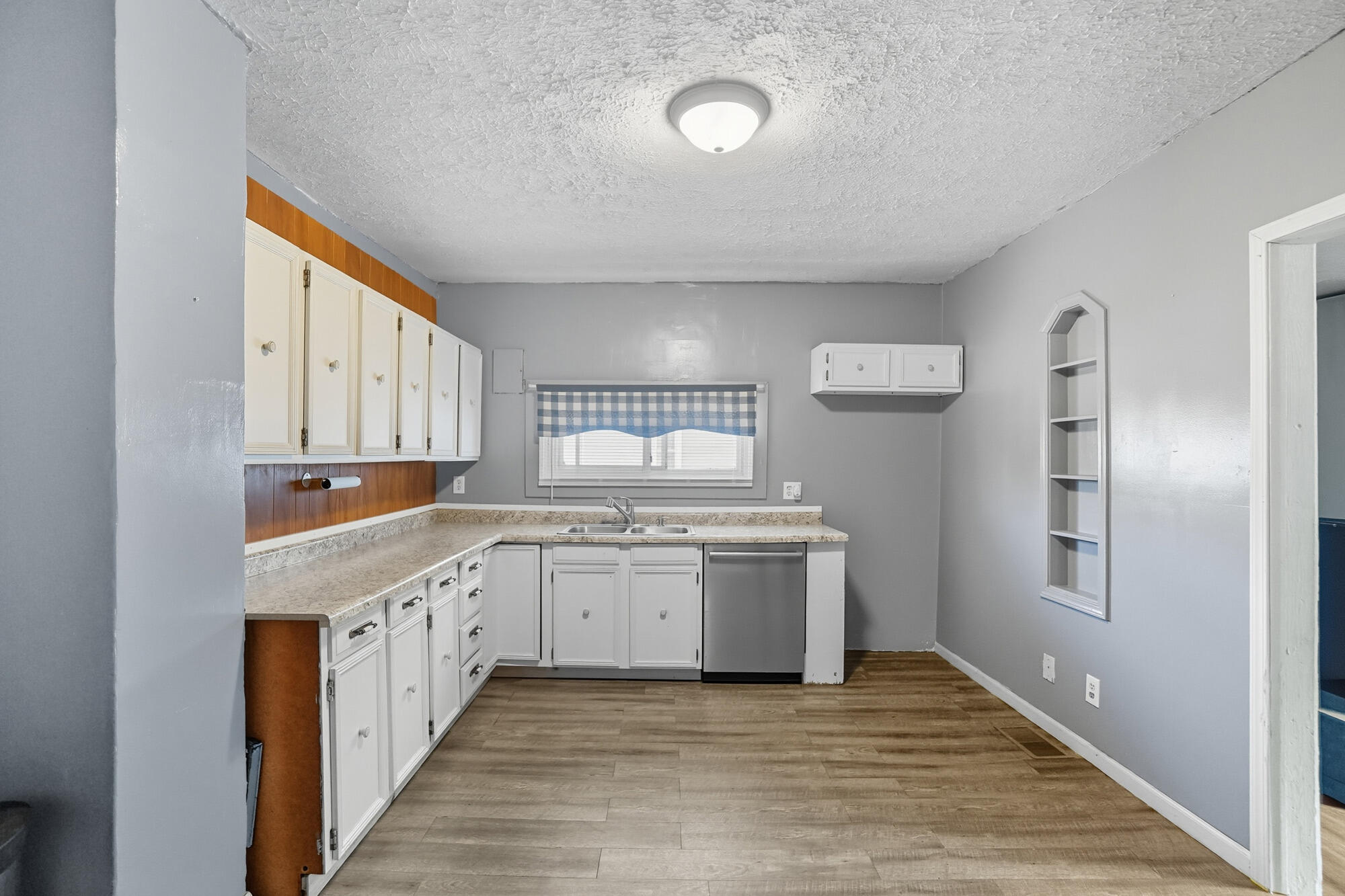 421 Lyle Avenue, Springfield, Ohio 45505