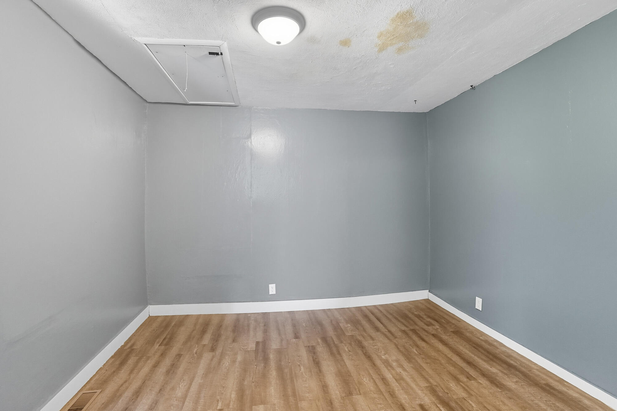 421 Lyle Avenue, Springfield, Ohio 45505