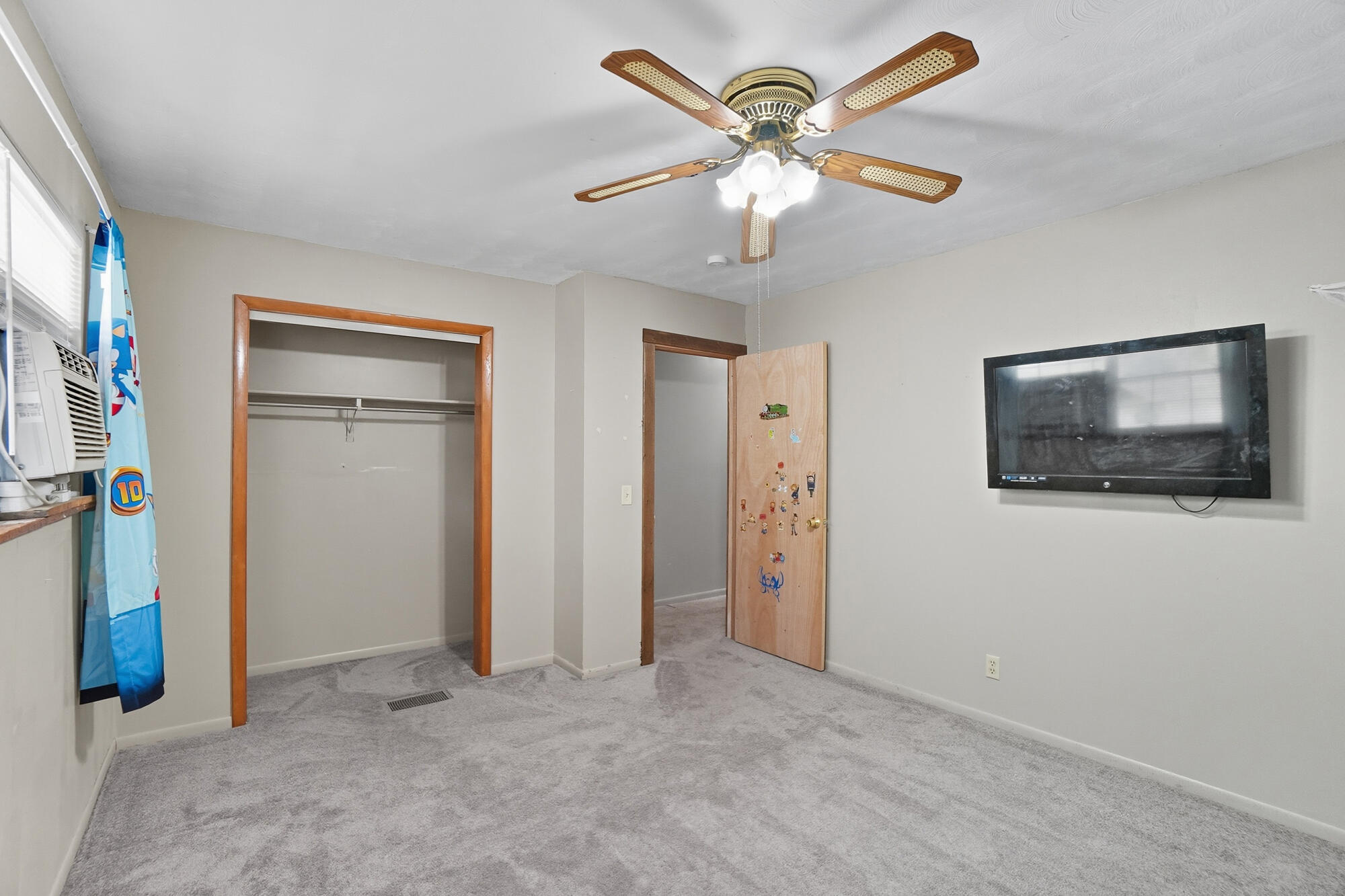 421 Lyle Avenue, Springfield, Ohio 45505