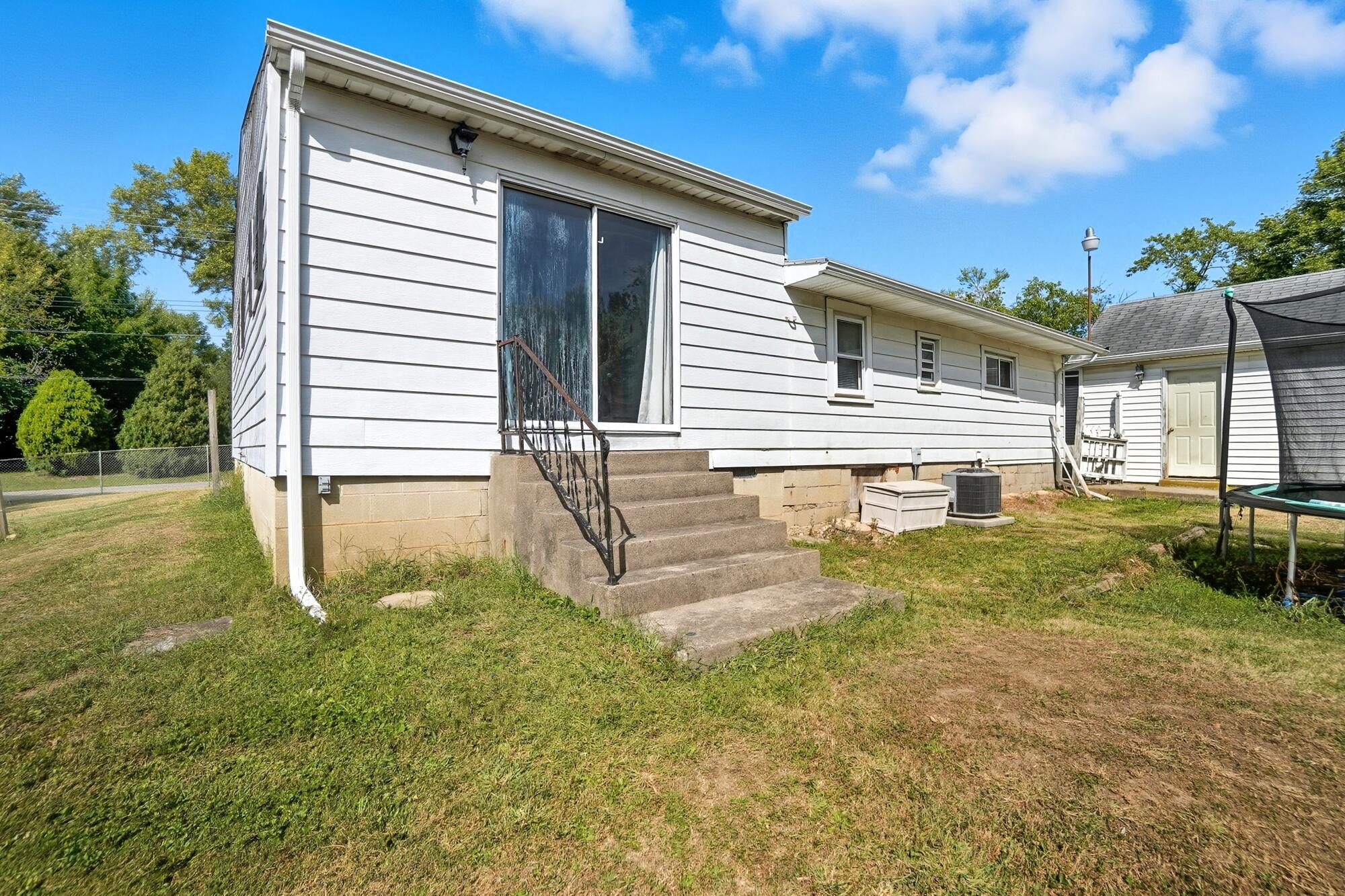 421 Lyle Avenue, Springfield, Ohio 45505