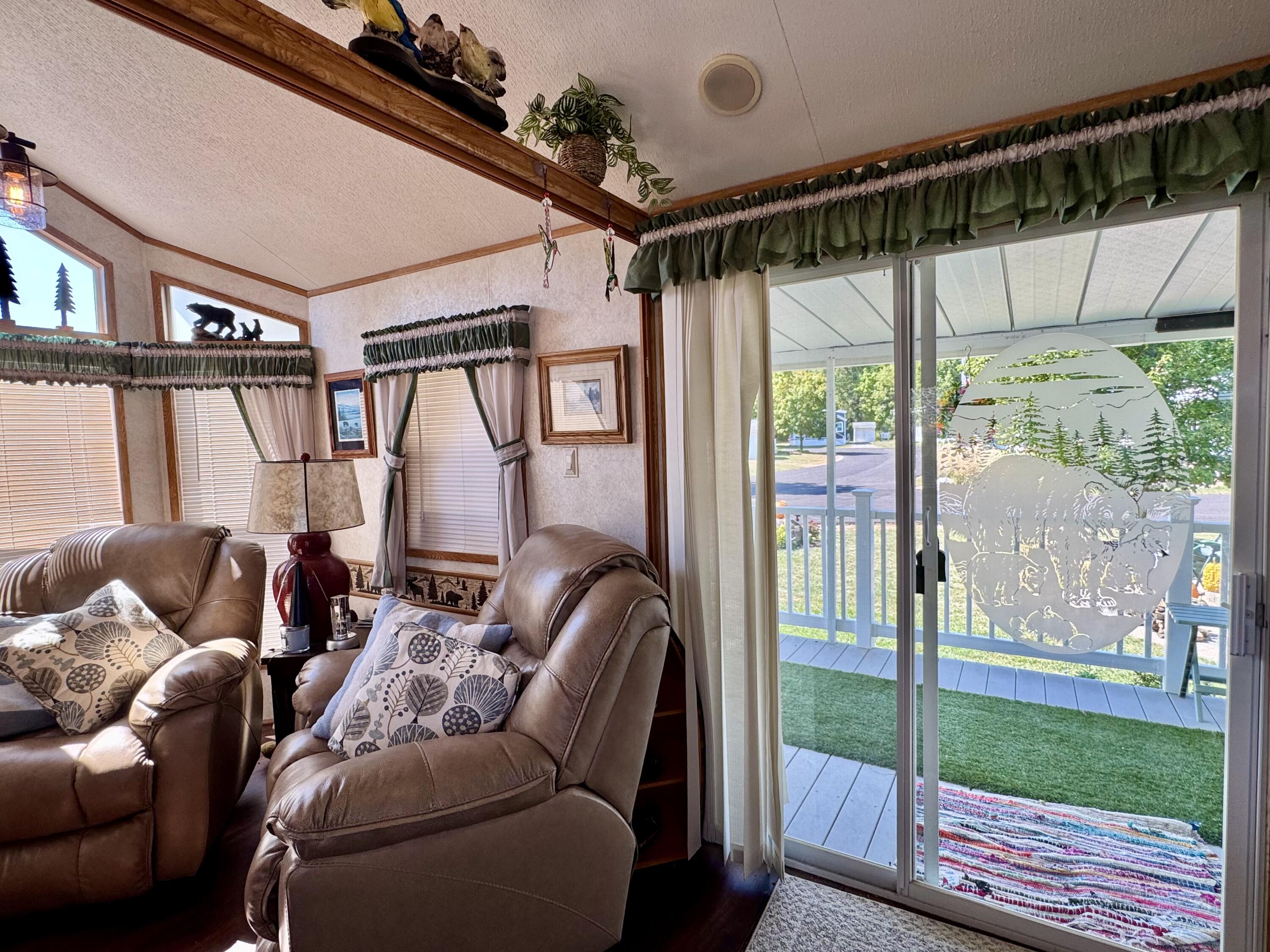 11377 Township Road 266, Lakeview, Ohio 43331