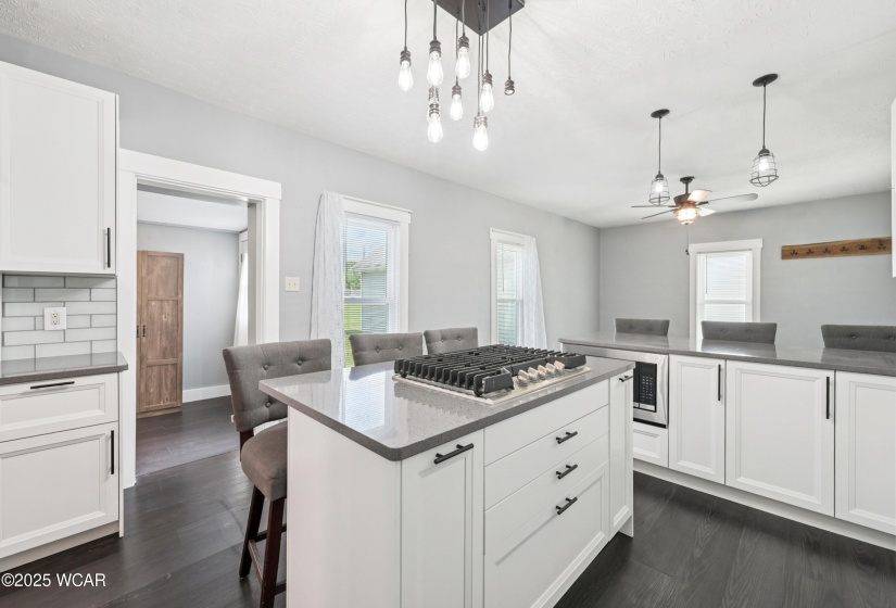 9 First Street, Christiansburg, Ohio, 4 Bedrooms Bedrooms, ,2 BathroomsBathrooms,Residential,For Sale,First,306938