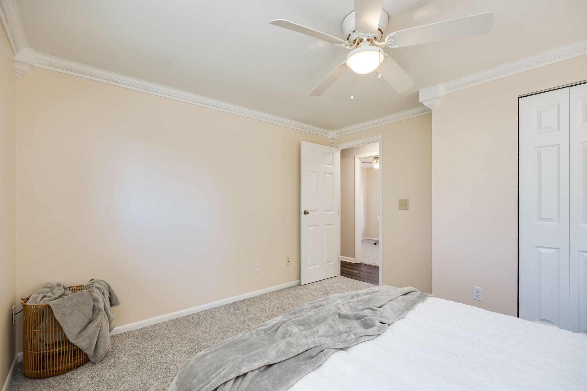 527 Bellaire Drive, Tipp City, Ohio 45371