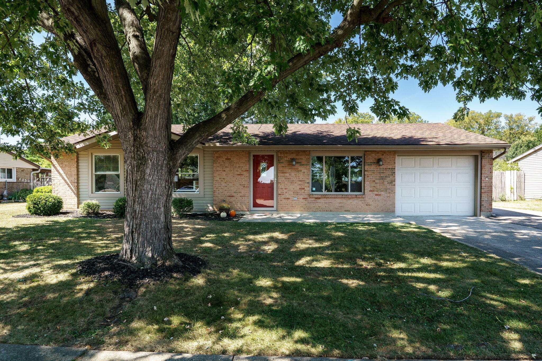 527 Bellaire Drive, Tipp City, Ohio 45371