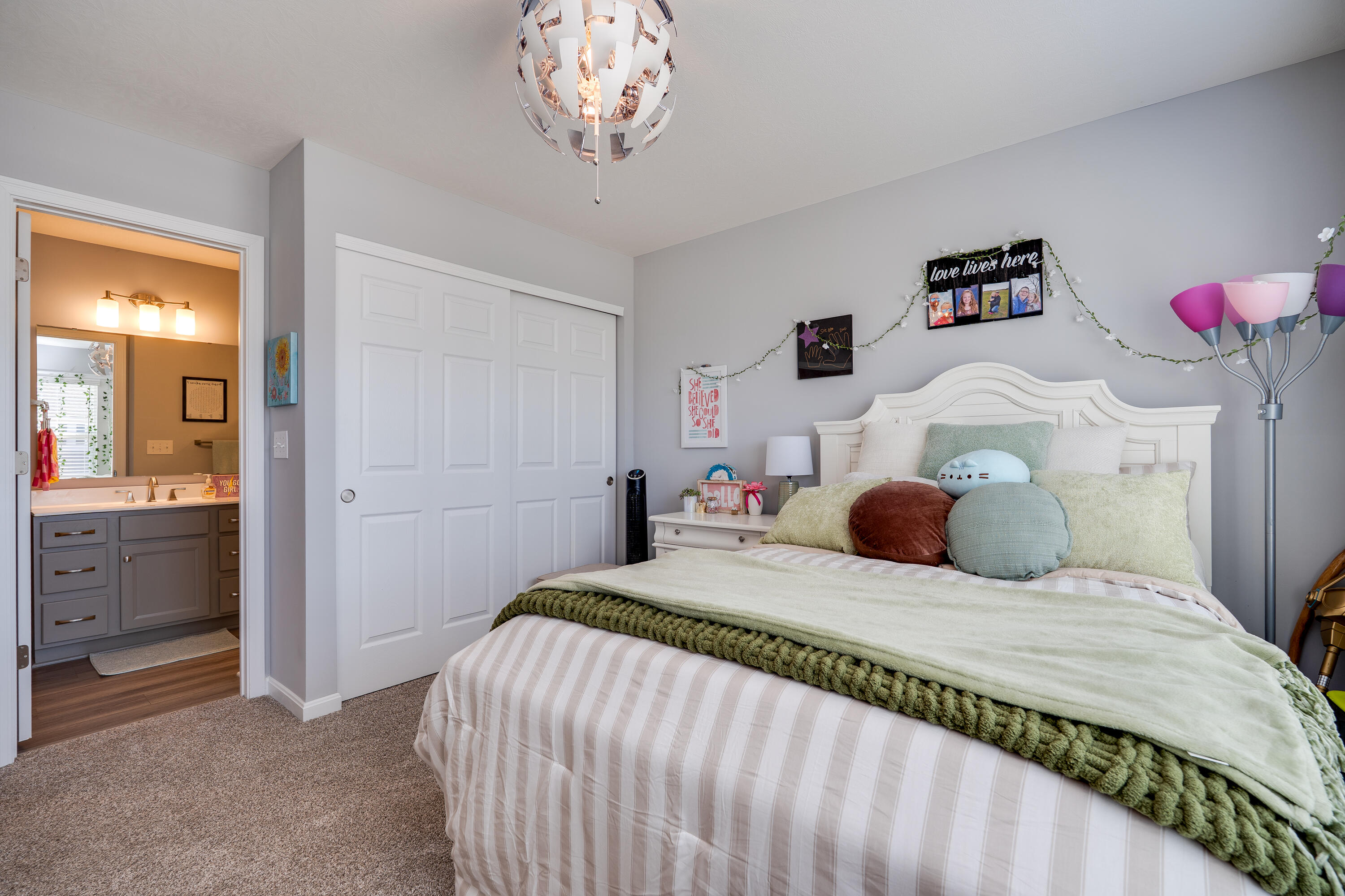 16 Pebble Brook Place, Springboro, Ohio 45066