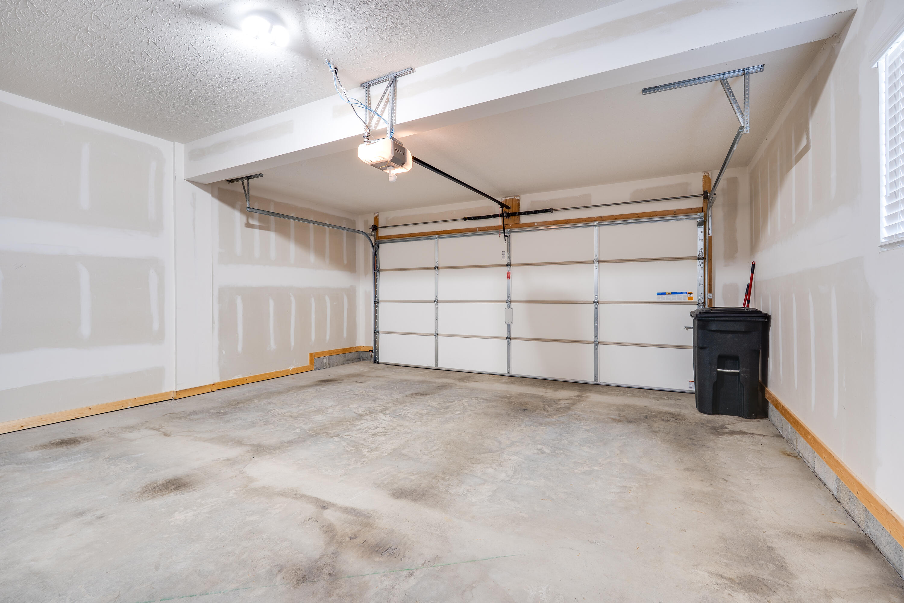 16 Pebble Brook Place, Springboro, Ohio 45066