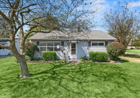 112 Troy Street, Bellefontaine, Ohio 43311, 3 Bedrooms Bedrooms, ,1 BathroomBathrooms,Residential,For Sale,Troy,1041319