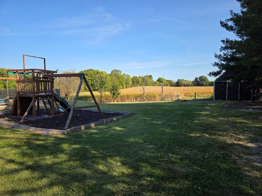 7524 Milton Carlisle Road, Springfield, Ohio 45504