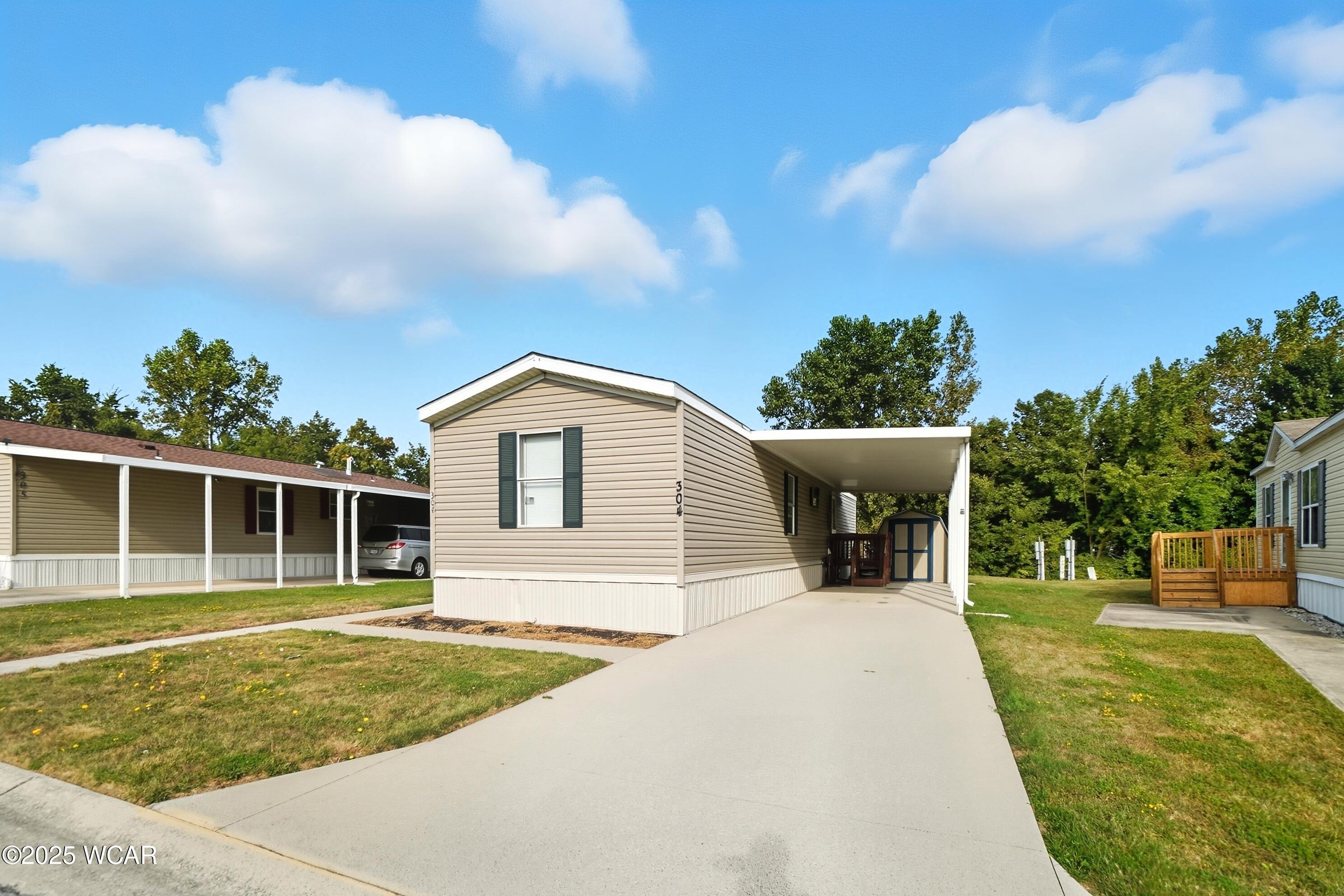 304 Pinewood Circle, Lima, Ohio