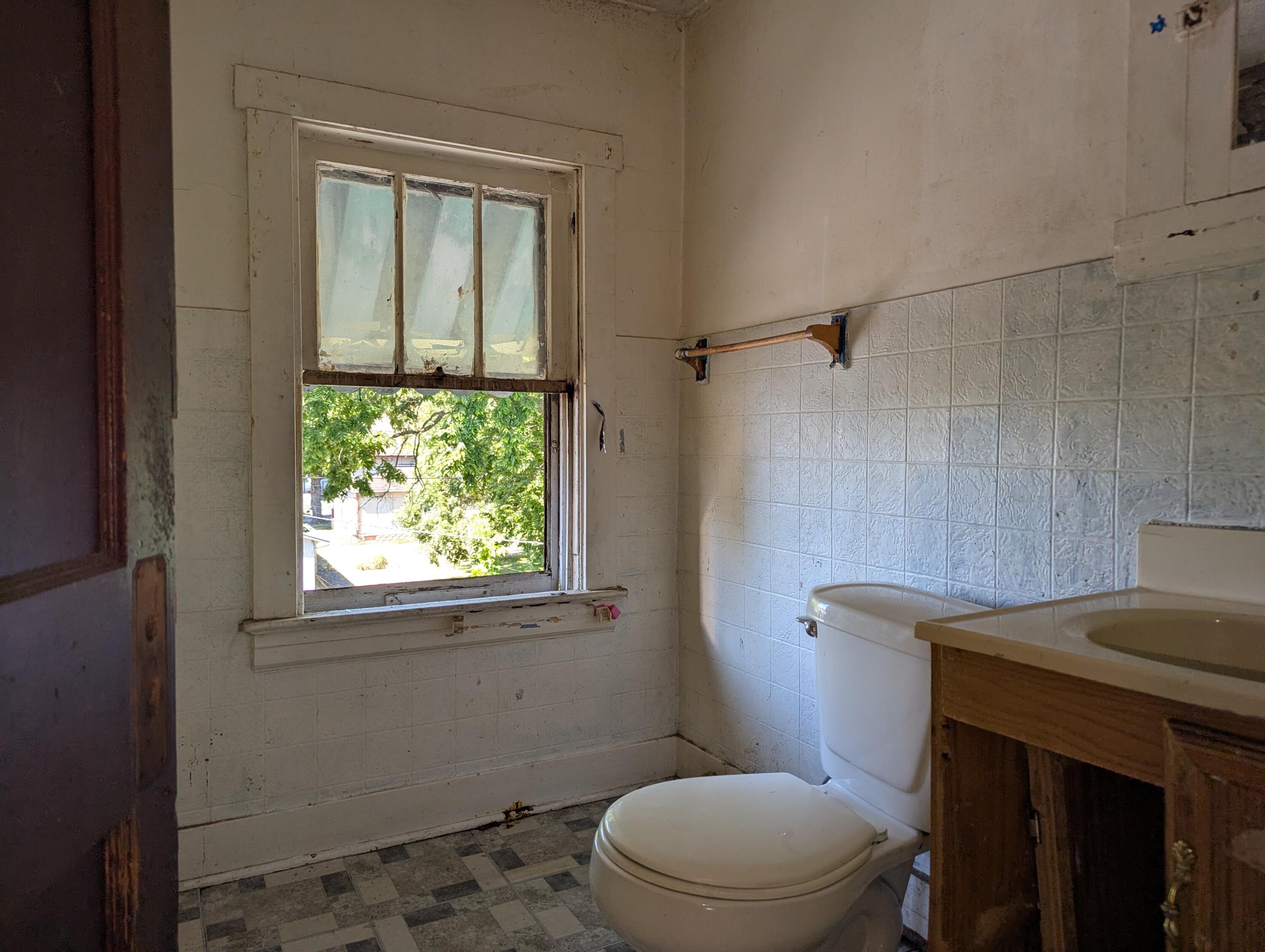 523 Linwood Avenue, Springfield, Ohio 45505