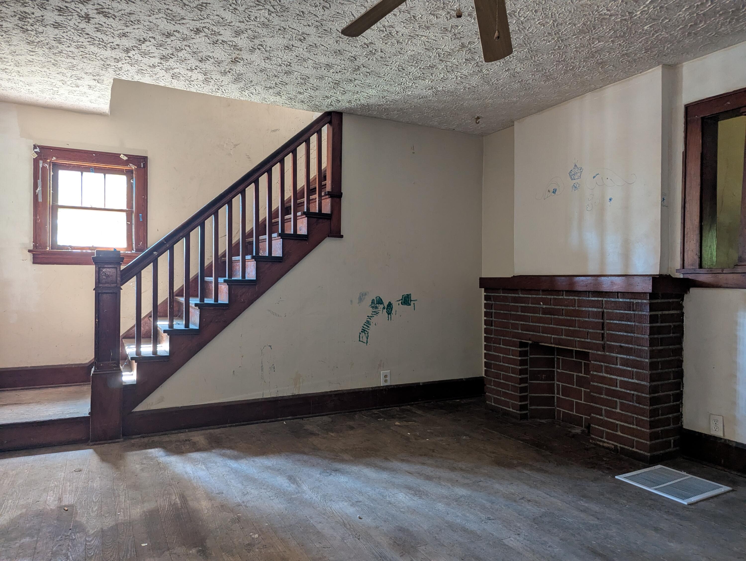 523 Linwood Avenue, Springfield, Ohio 45505