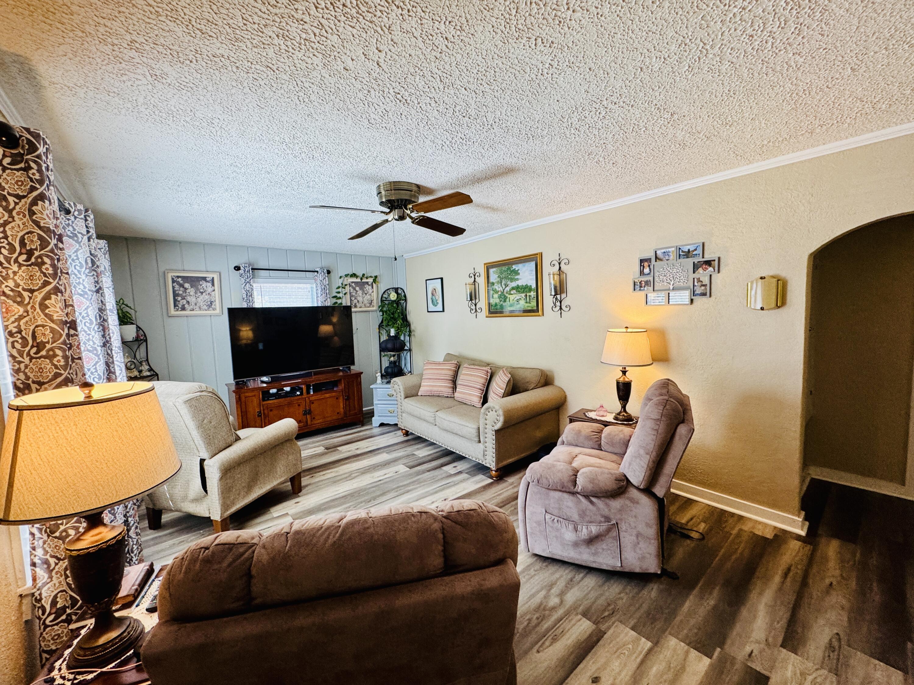 230 Floral Avenue, Troy, Ohio 45373