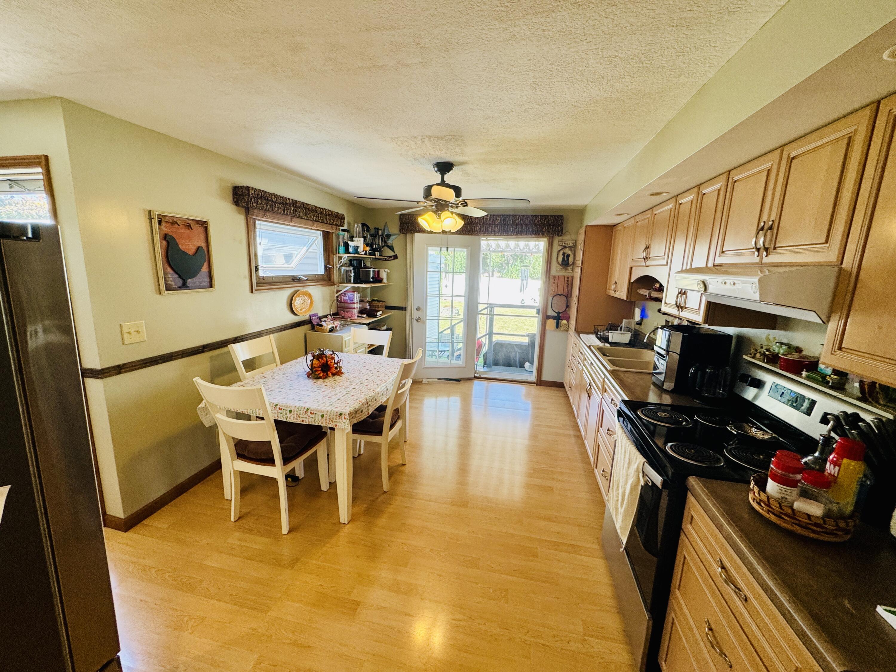230 Floral Avenue, Troy, Ohio 45373