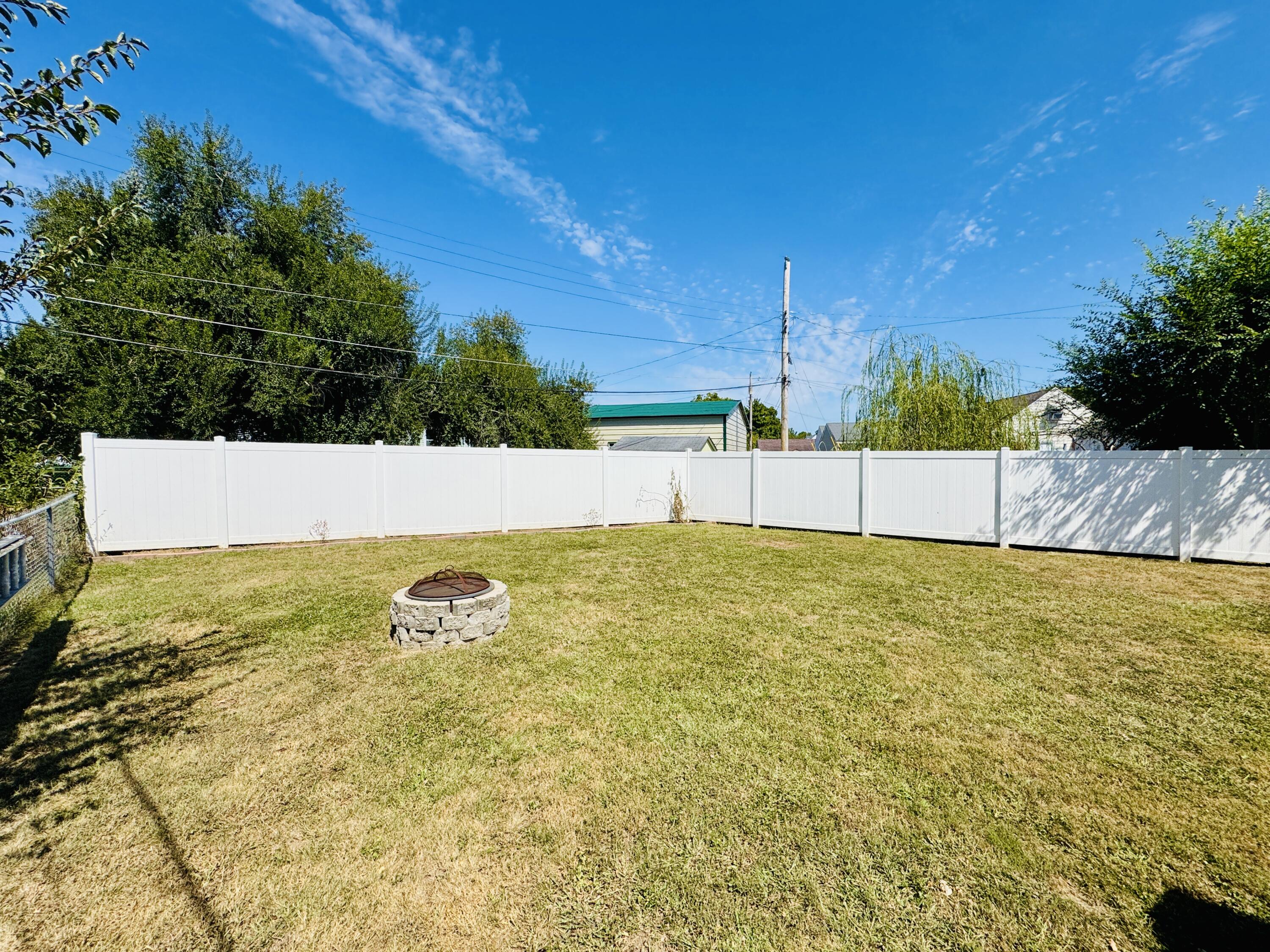 230 Floral Avenue, Troy, Ohio 45373