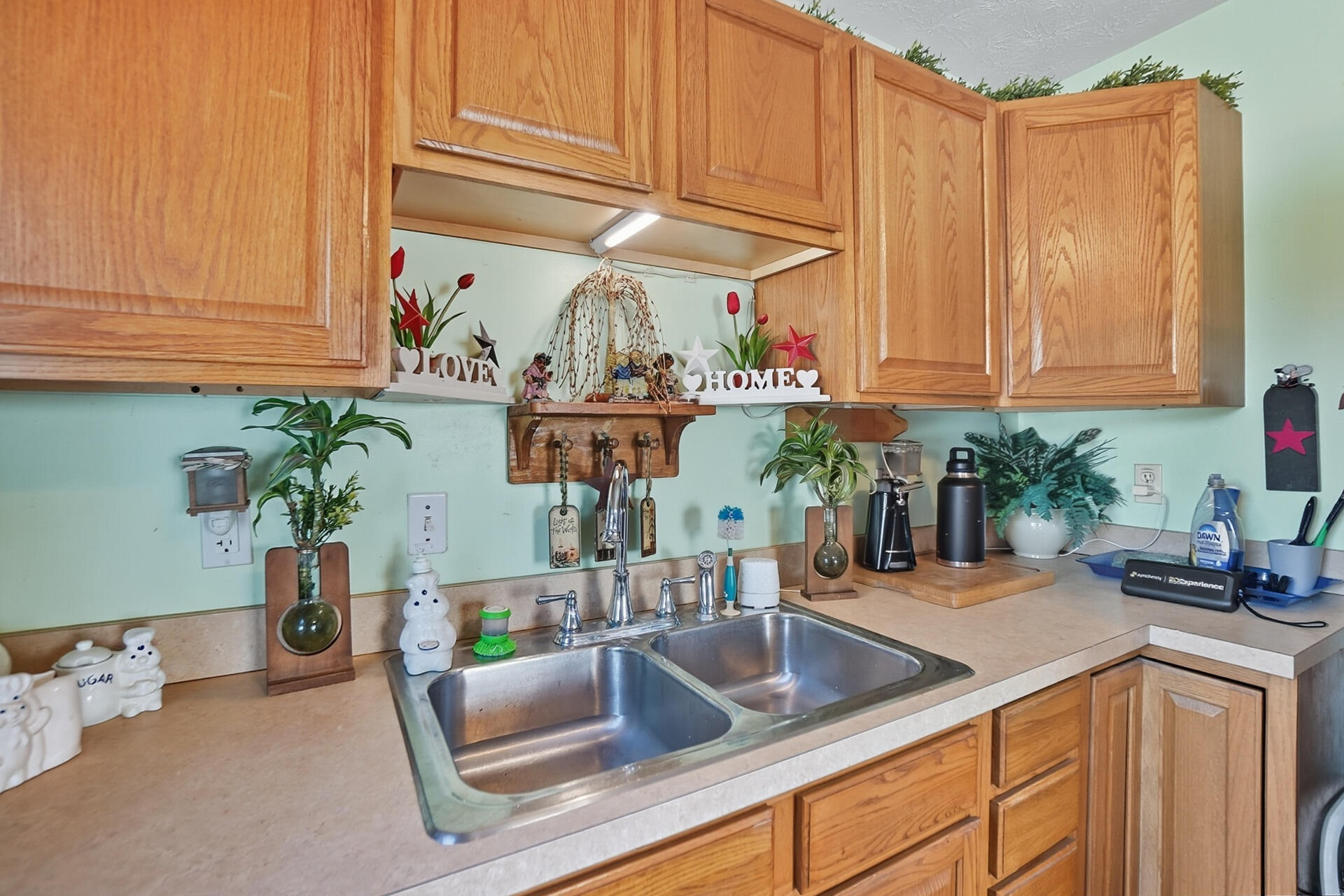 1716 Sweetbriar Lane, Springfield, Ohio 45505