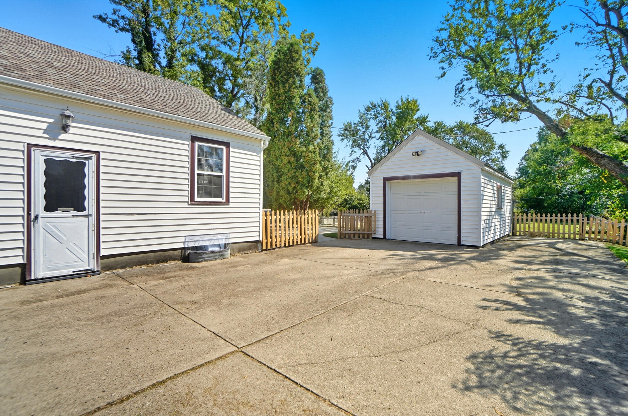 4214 Blue Rock Road, Dayton, Ohio 45432