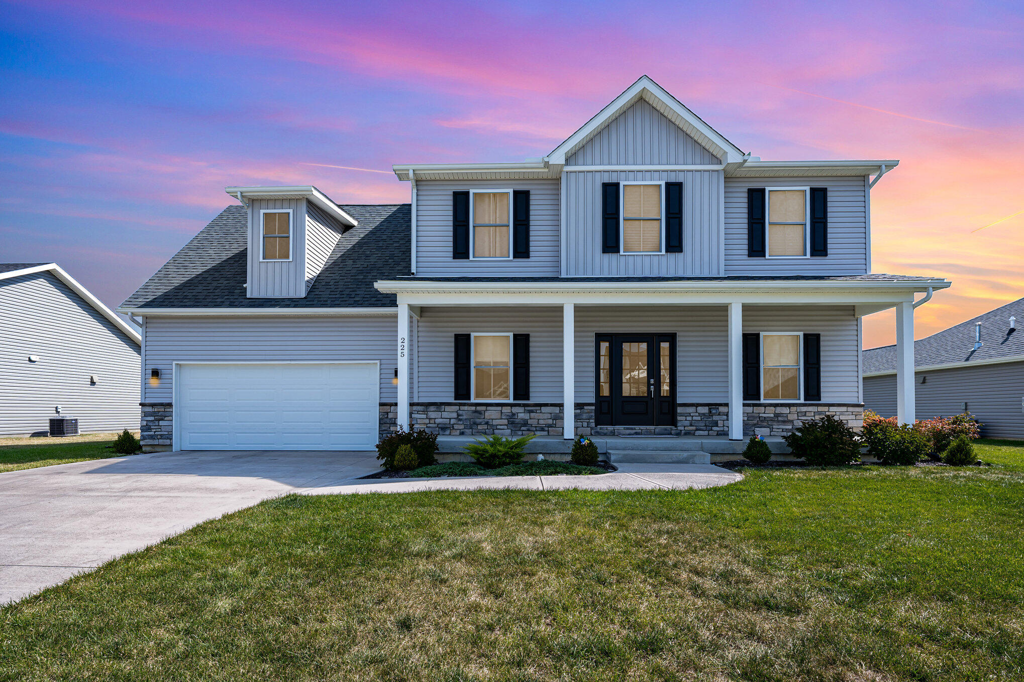 225 Fox Harbor Drive, Troy, Ohio 45373