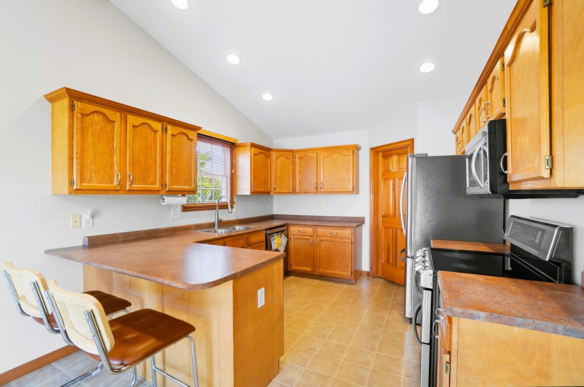 1350 Winchester Drive, Troy, Ohio 45373