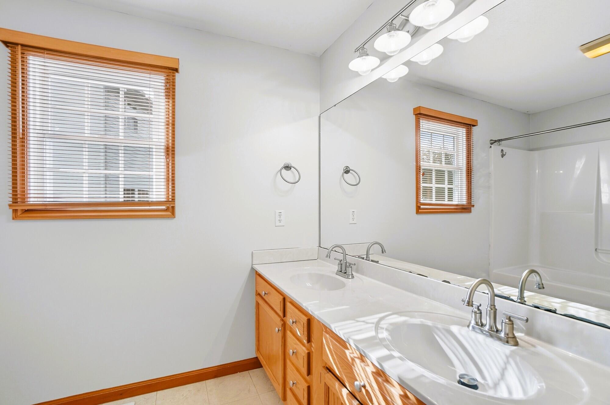 1350 Winchester Drive, Troy, Ohio 45373