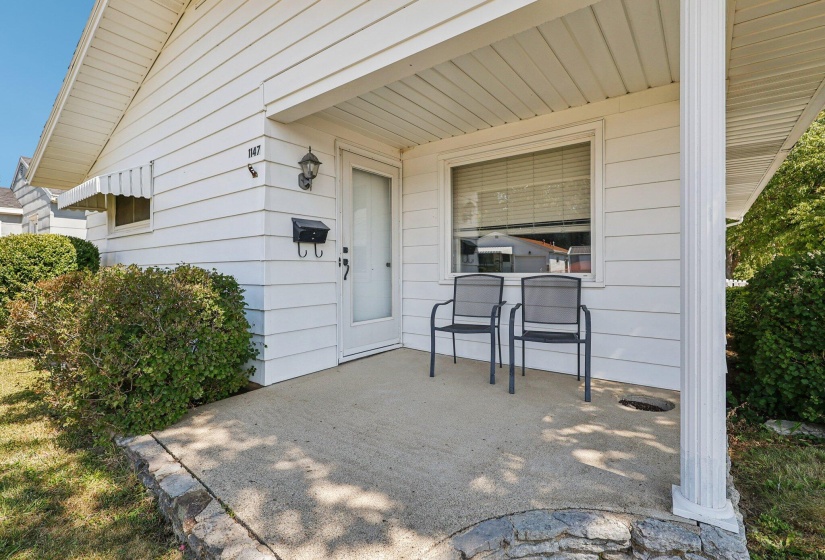 5-web-or-mls-Harrison Ave-S1109-005