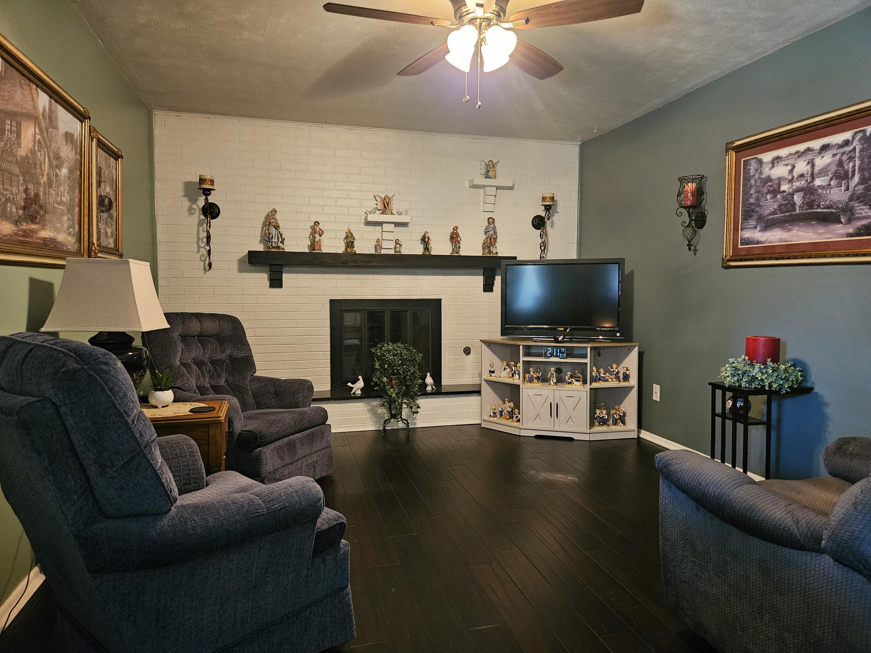 3229 Bristol Drive, Springfield, Ohio 45503