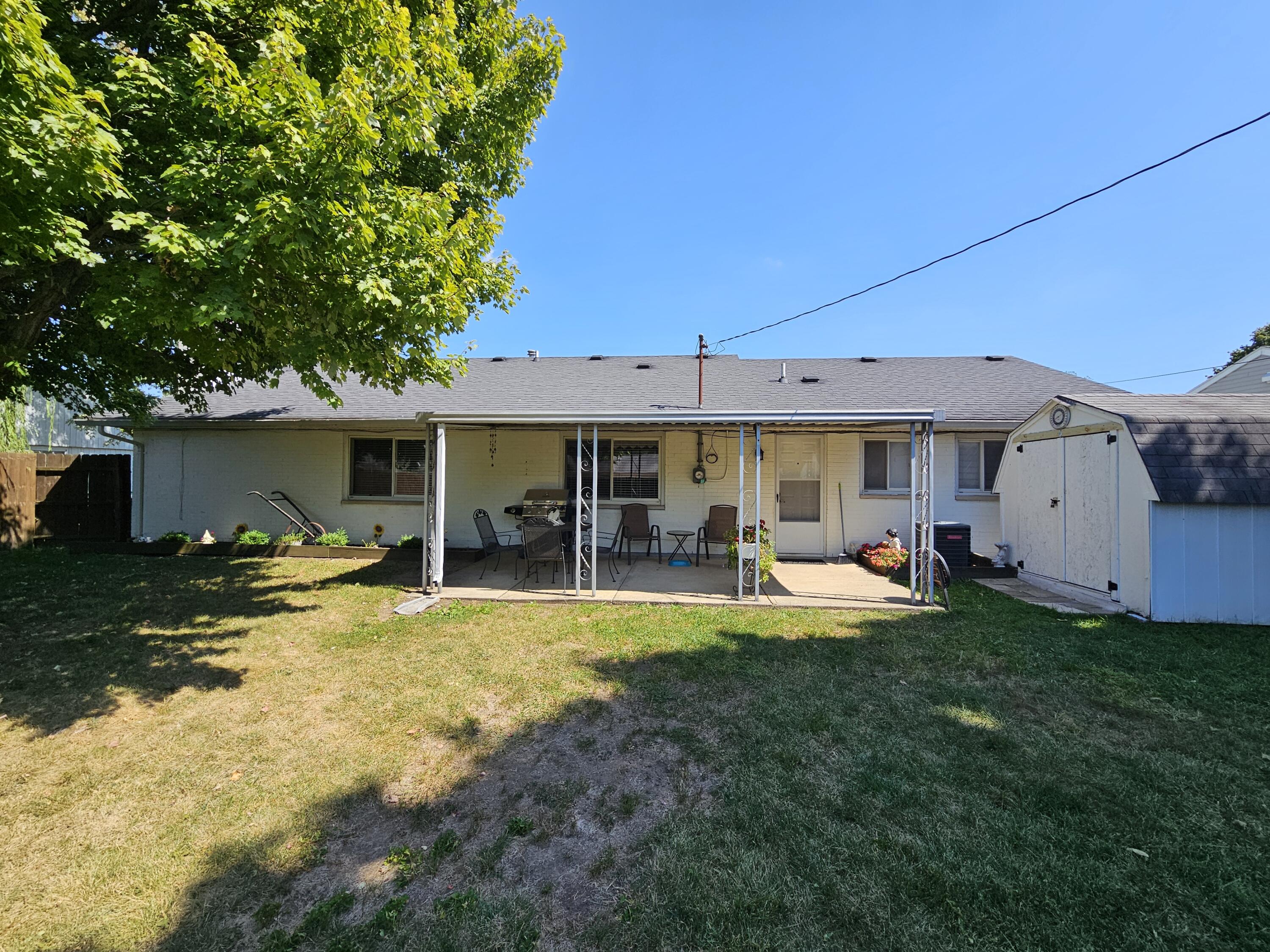 3229 Bristol Drive, Springfield, Ohio 45503
