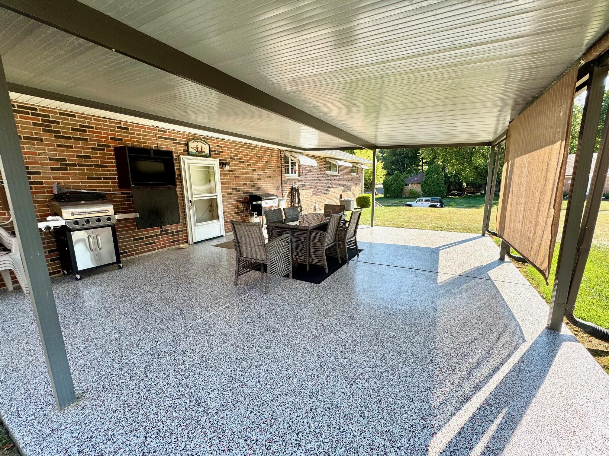 4133 Willowbrook Drive, Springfield, Ohio 45503