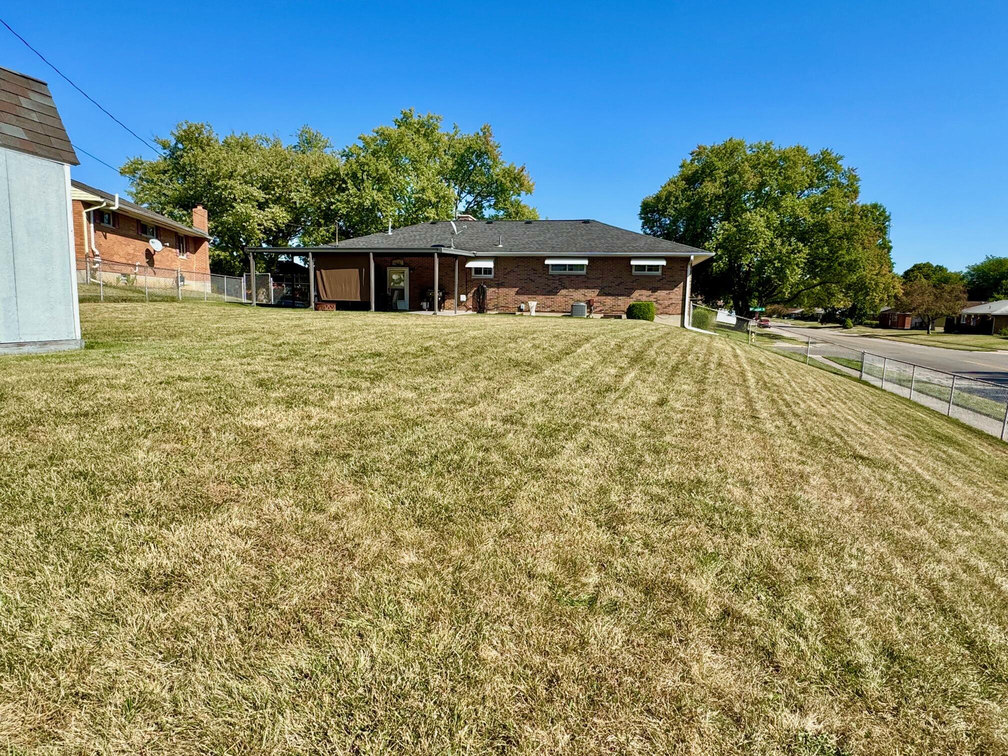 4133 Willowbrook Drive, Springfield, Ohio 45503
