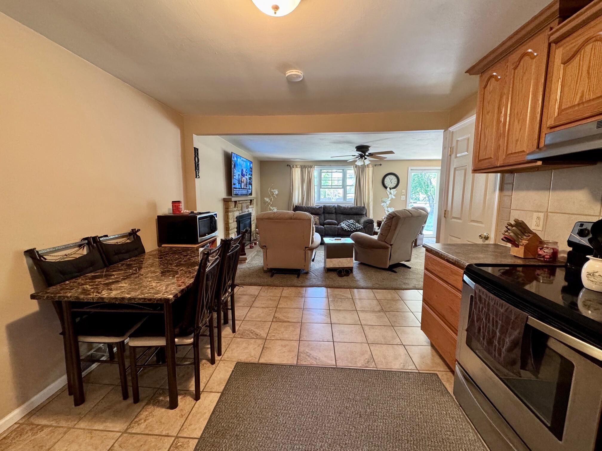 4133 Willowbrook Drive, Springfield, Ohio 45503