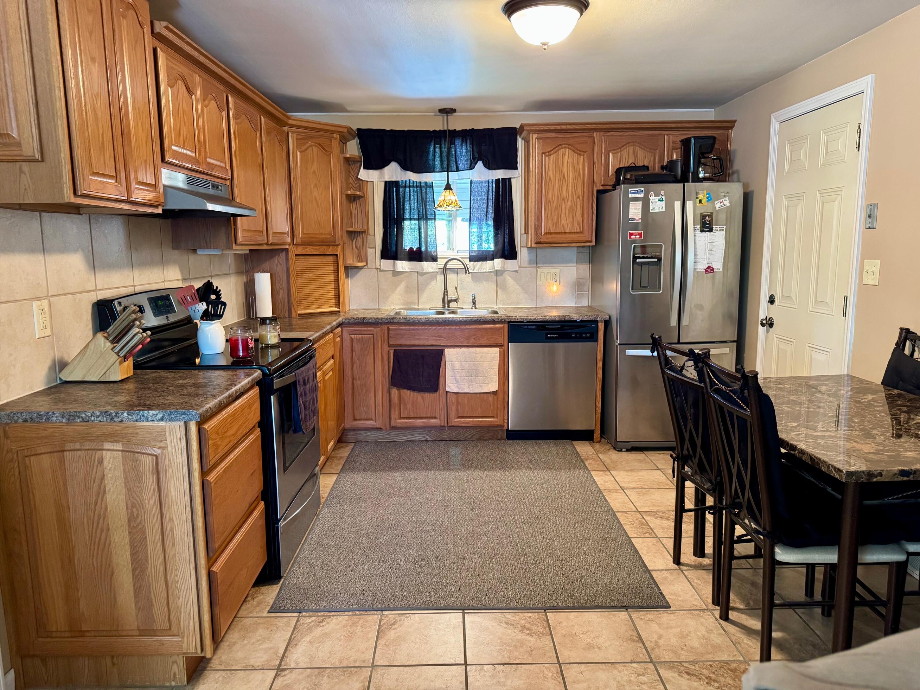 4133 Willowbrook Drive, Springfield, Ohio 45503