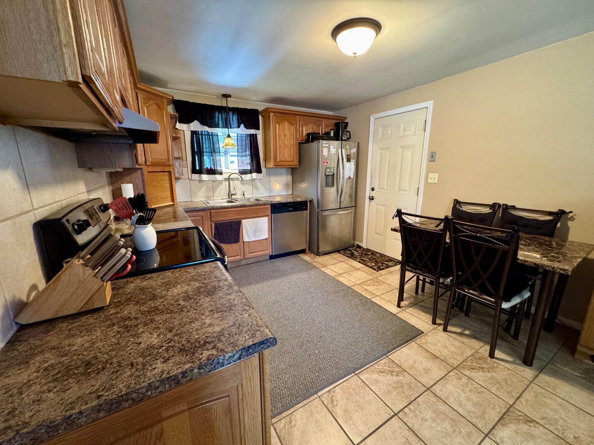 4133 Willowbrook Drive, Springfield, Ohio 45503