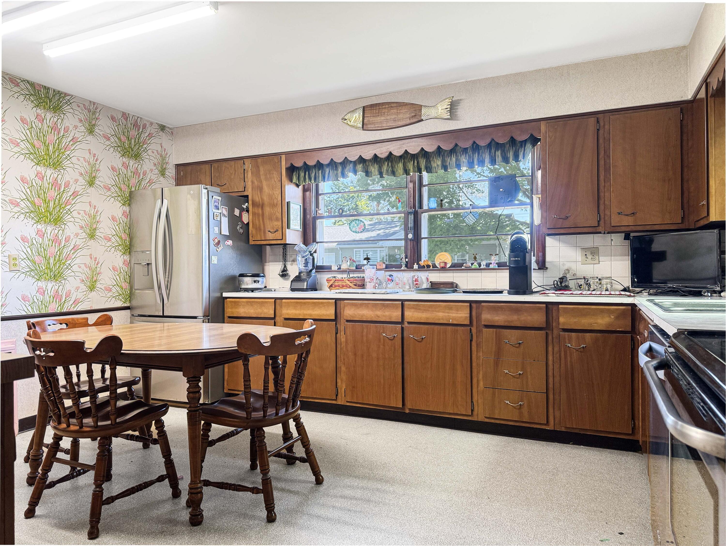 872 Eichelberger Drive, Urbana, Ohio 43078