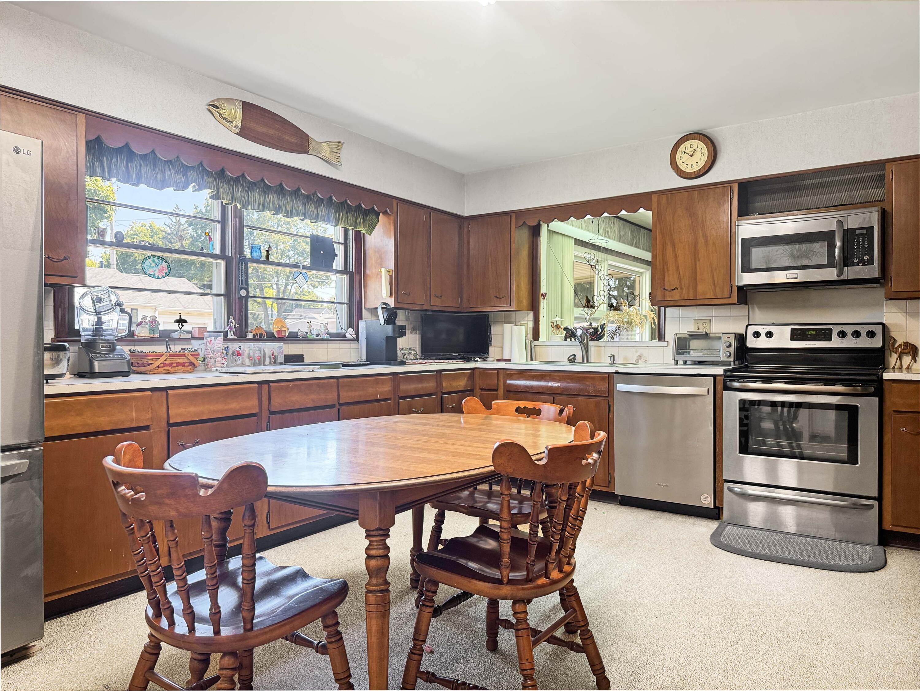 872 Eichelberger Drive, Urbana, Ohio 43078