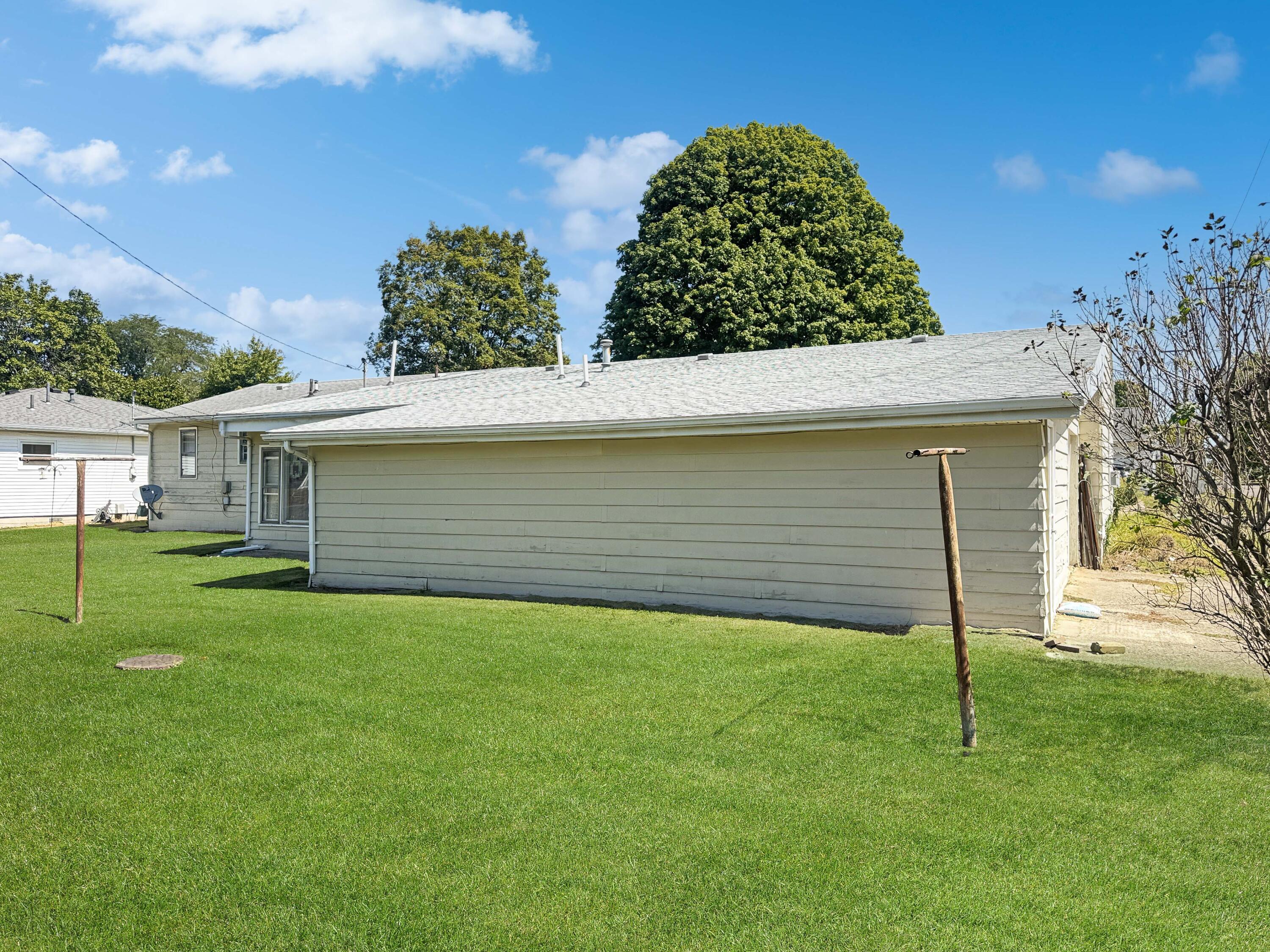 872 Eichelberger Drive, Urbana, Ohio 43078