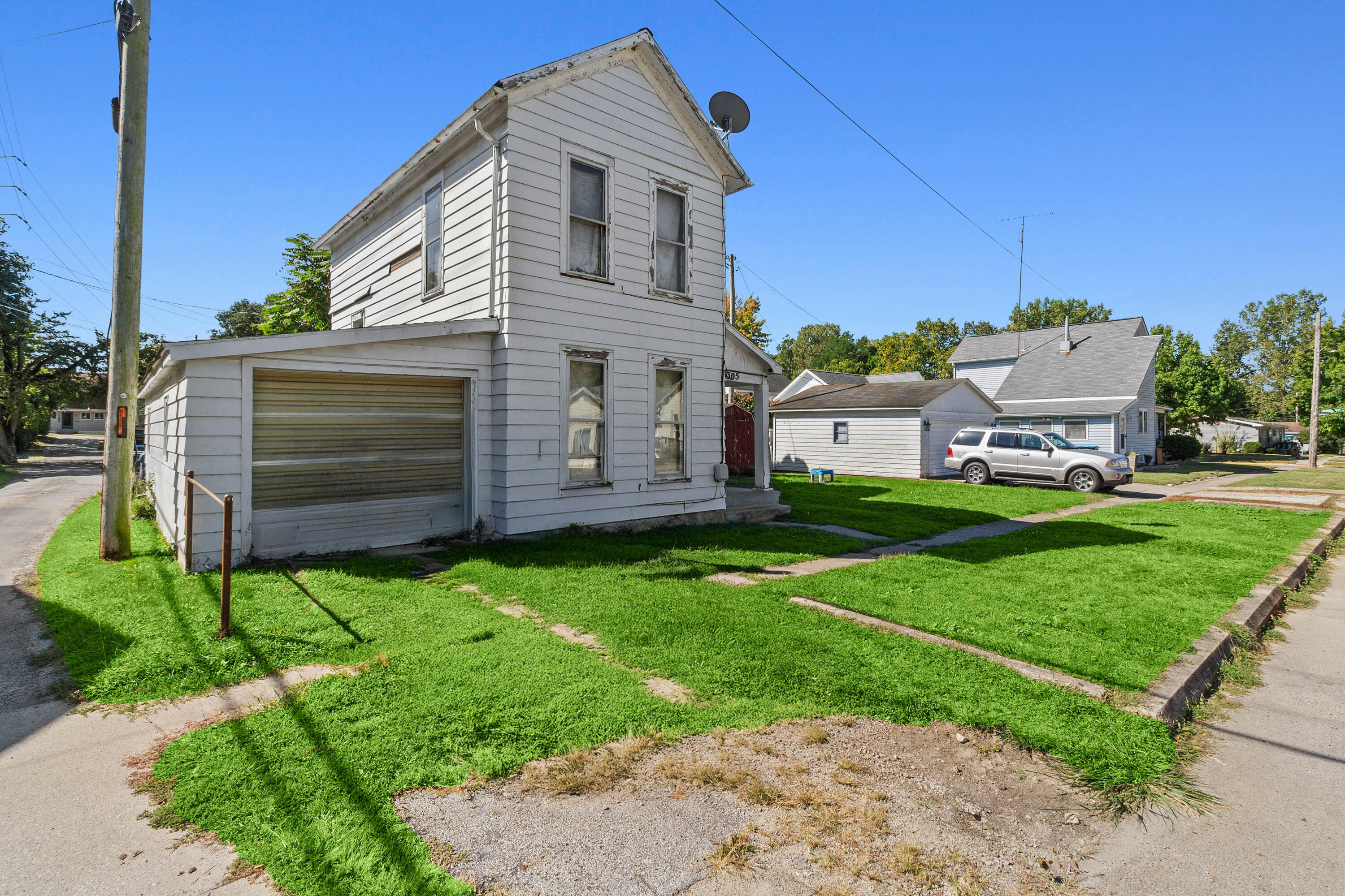 305 Monroe Street, Sidney, Ohio 45365
