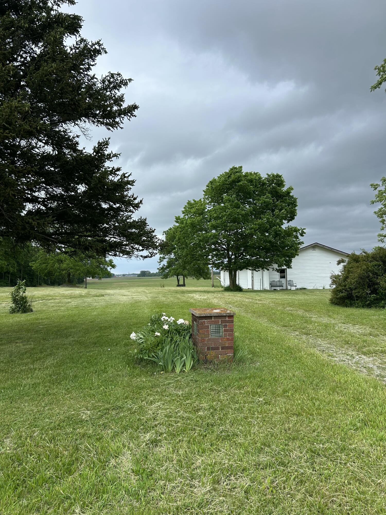 8870 County Rd 54, Lewistown, Ohio 43333