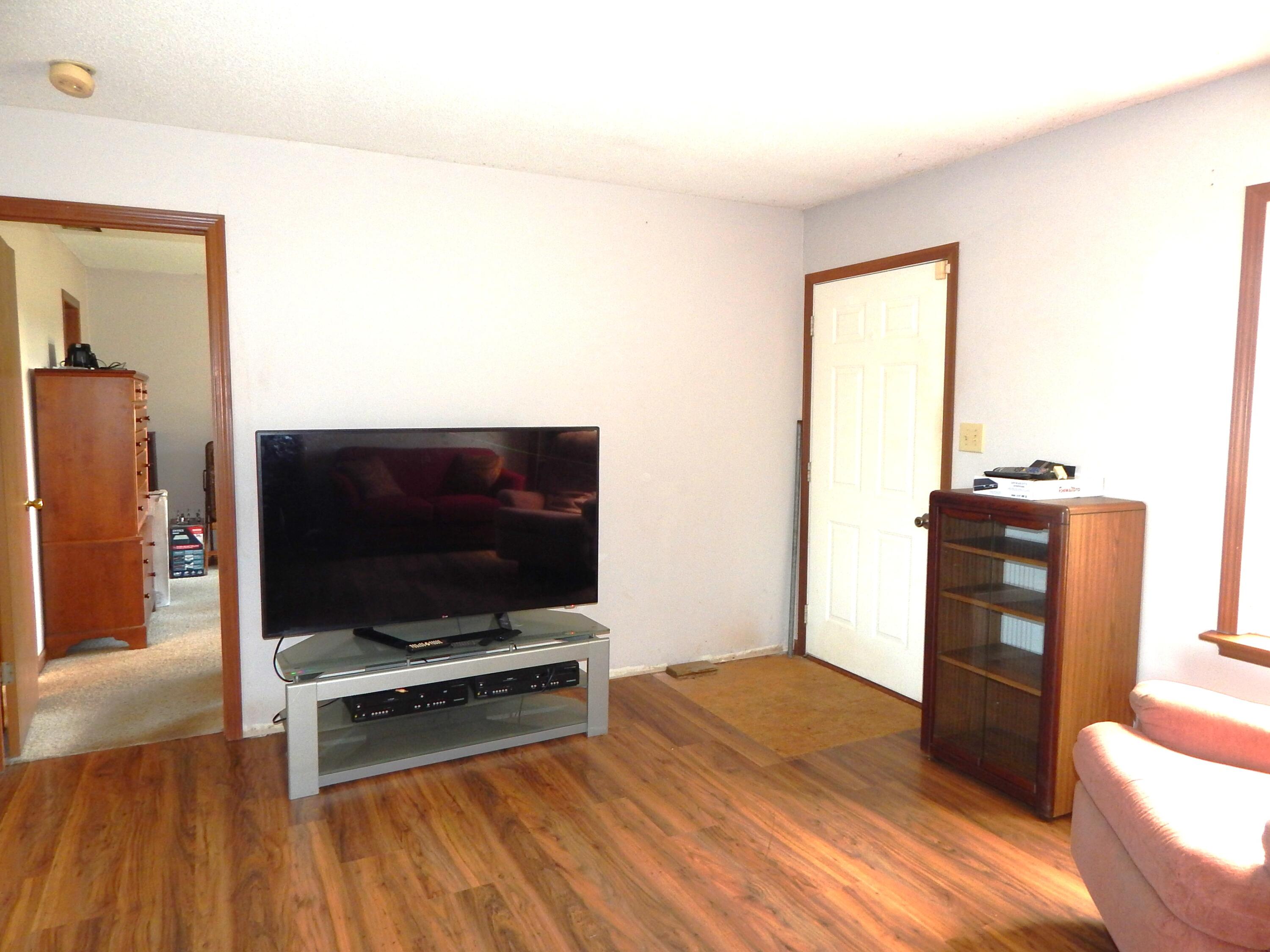 3702 US Highway 36, Urbana, Ohio 43078