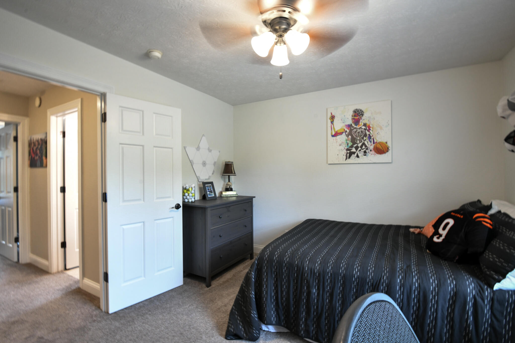 2791 Meadowpoint Drive, Troy, Ohio 45373