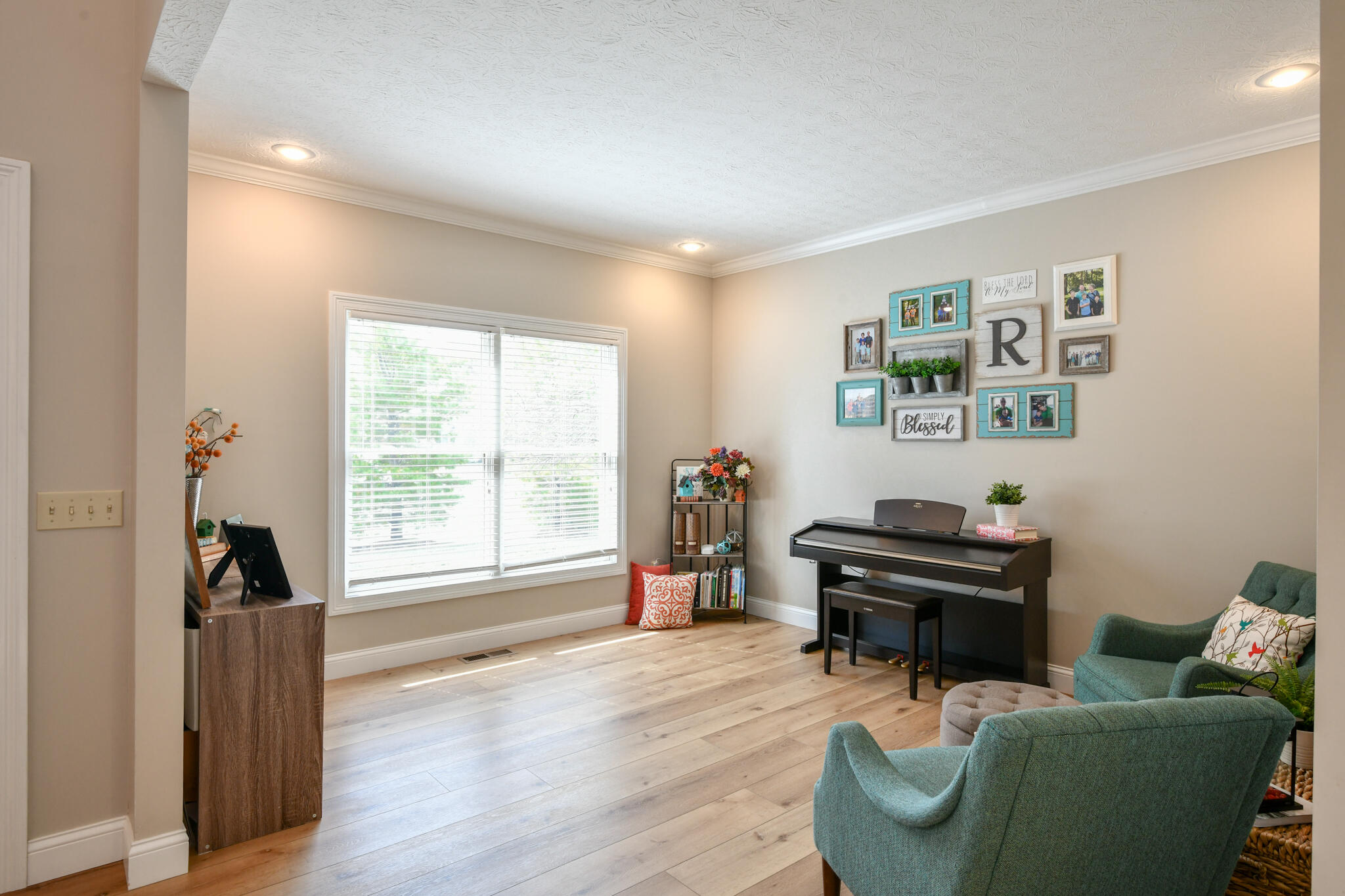 2791 Meadowpoint Drive, Troy, Ohio 45373