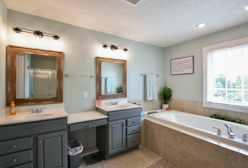 2791 Meadowpoint-38