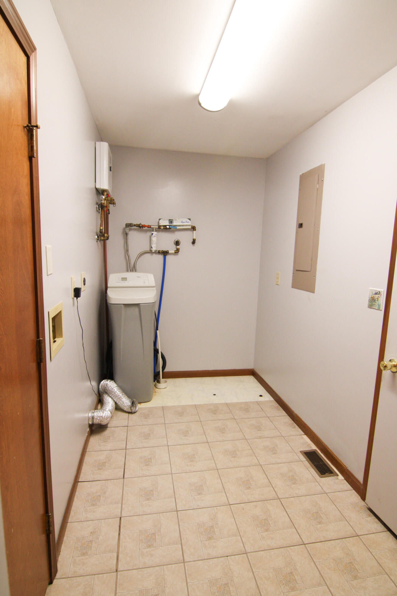 19680 Southland Road, Jackson Center, Ohio 45334
