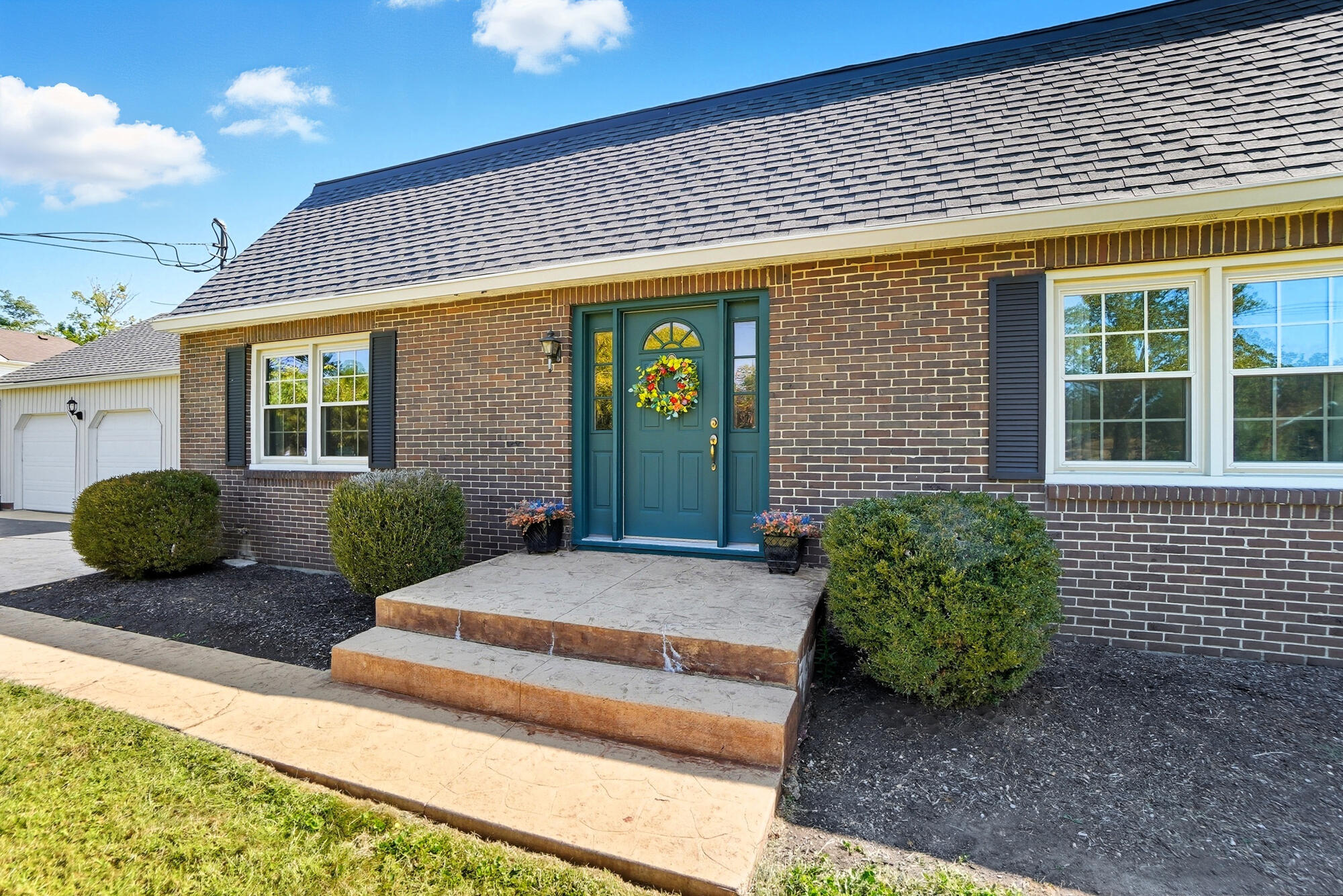 144 Bird Road, Springfield, Ohio 45505