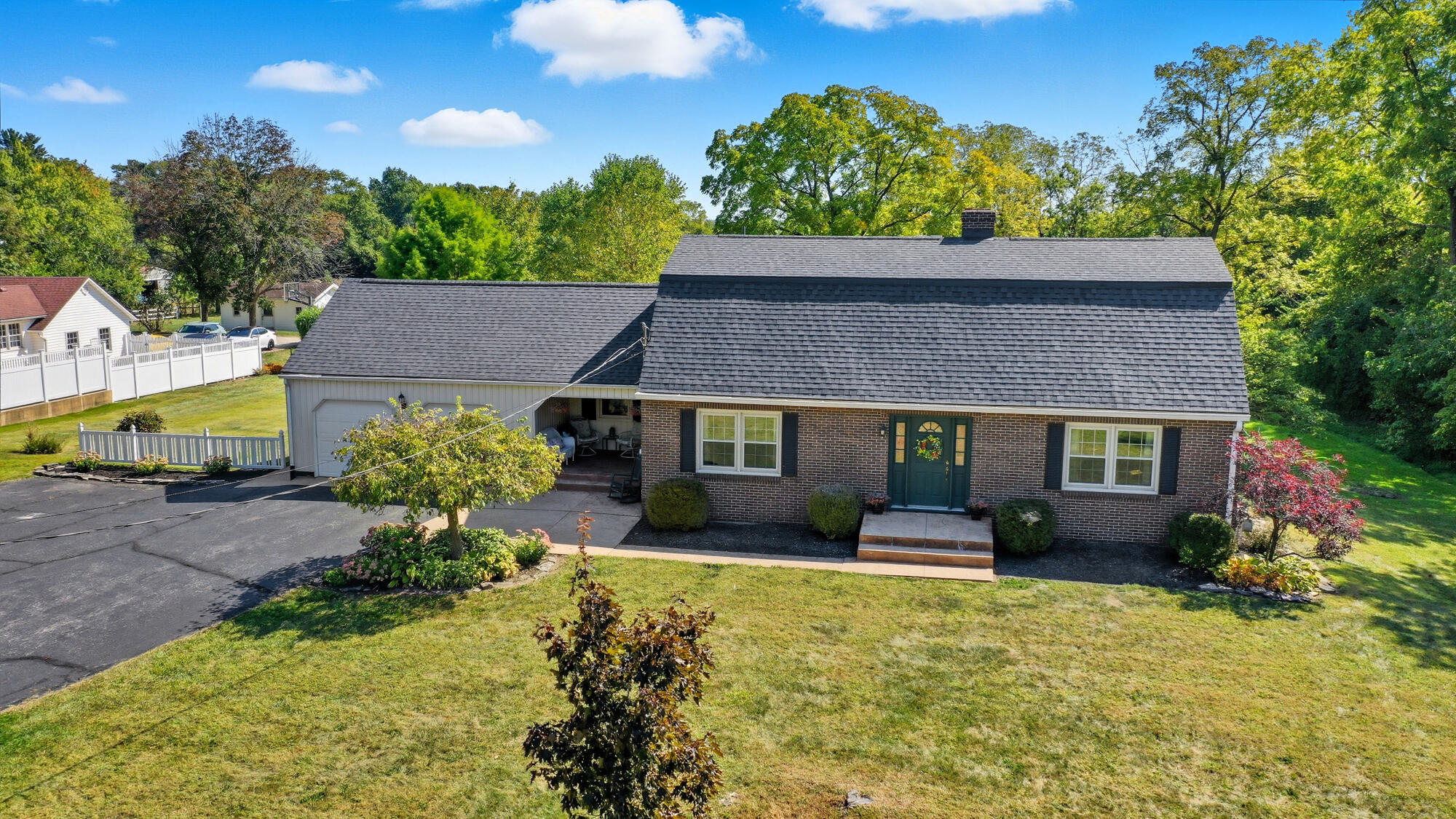 144 Bird Road, Springfield, Ohio 45505