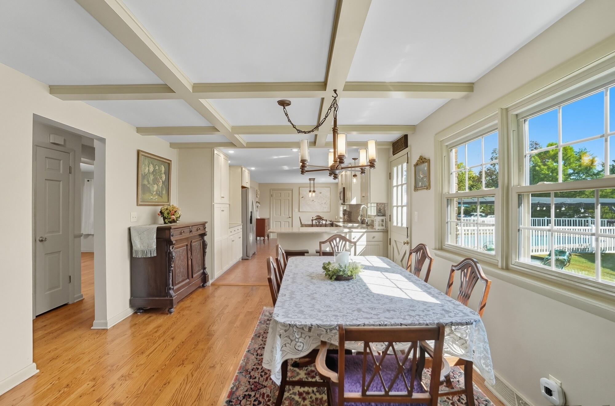 144 Bird Road, Springfield, Ohio 45505