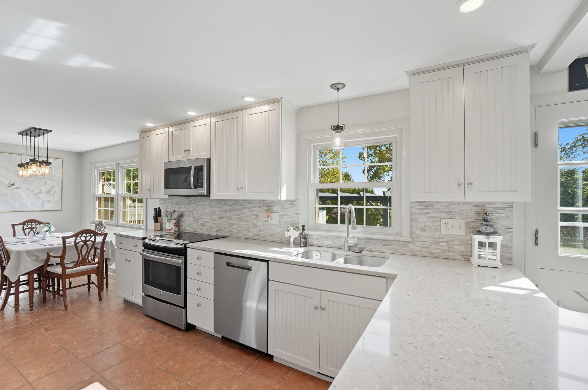 144 Bird Road, Springfield, Ohio 45505