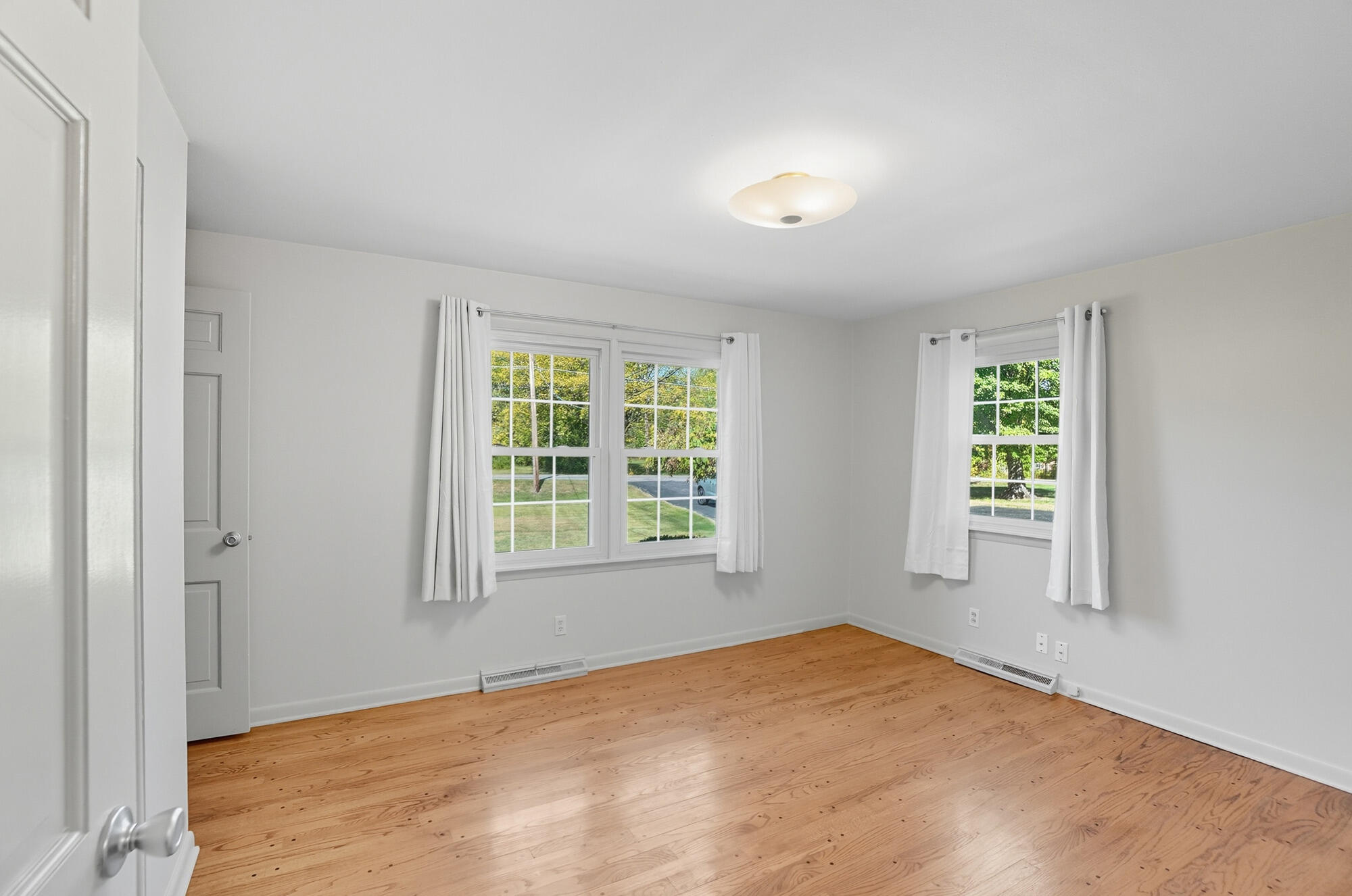 144 Bird Road, Springfield, Ohio 45505