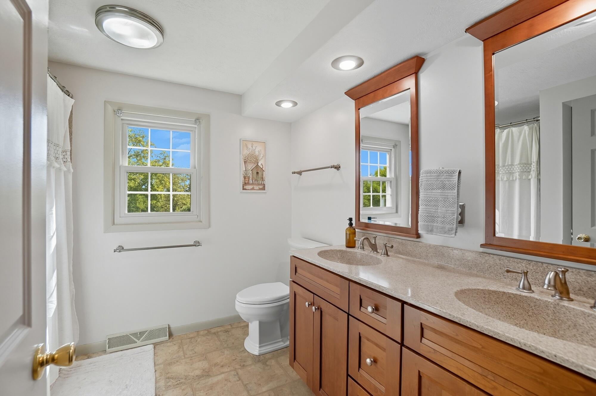144 Bird Road, Springfield, Ohio 45505